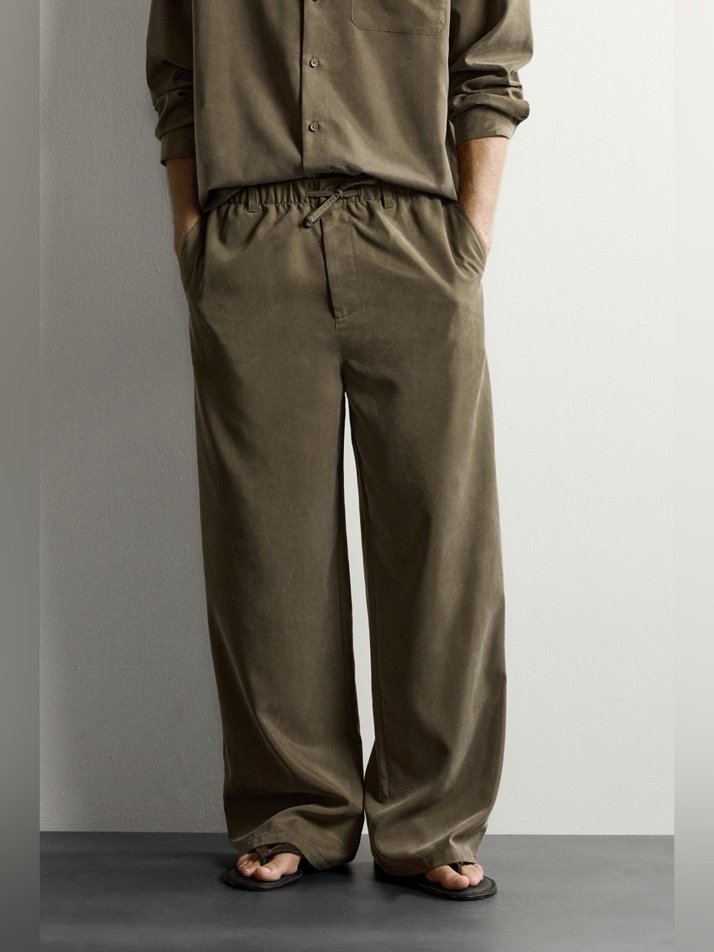 Zara Brown Wide-Leg Flowy Drawstring Chinos